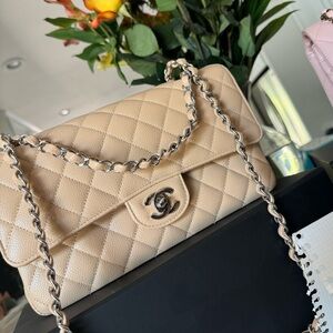 CHANEL Medium Beige CAVIAR Classic SHW 2022 ❤️